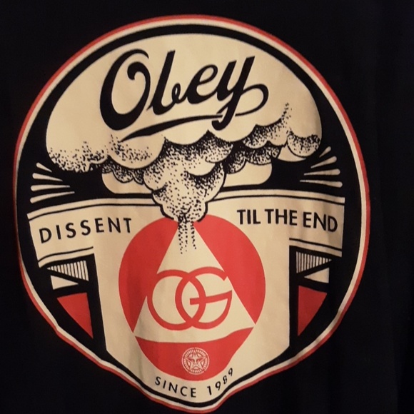 Obey TShirt - Picture 2 of 3